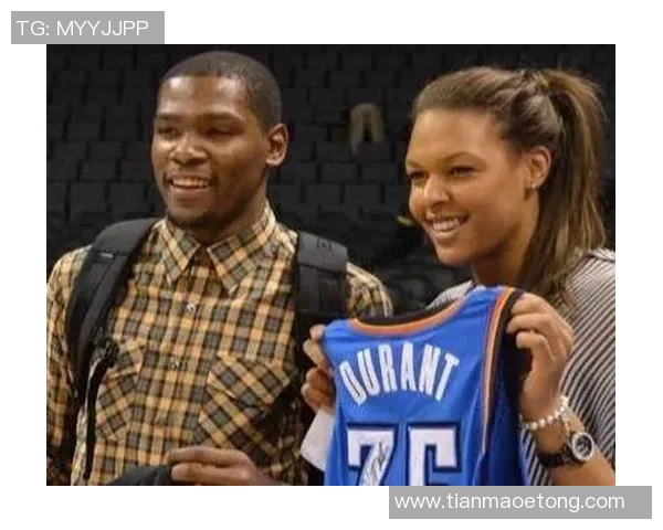 坎贝奇回应与杜兰特恋情传闻坦言两人仅是朋友关系并已婚