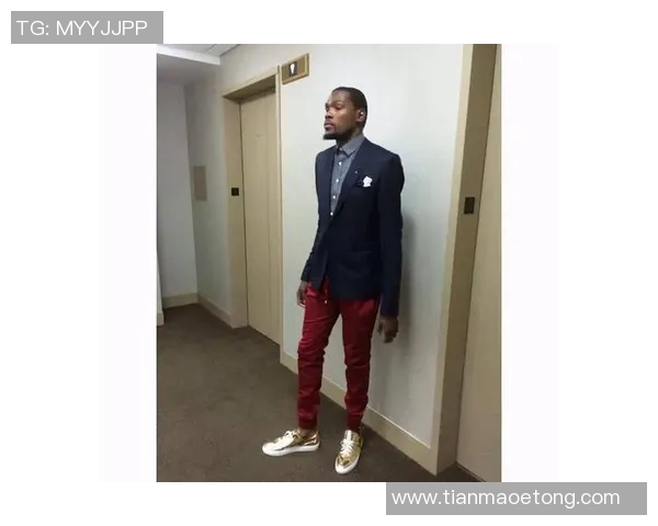 杜兰特单身状态确认坎贝奇澄清与其仅为普通朋友关系 杜兰特单身状态确认坎贝奇澄清与其仅为普通朋友关系