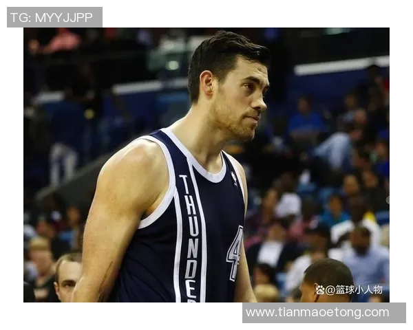 雷霆官方发布索伯高中球衣退役视频,其保持校史得分篮板纪录 雷霆官方发布索伯高中球衣退役视频,其保持校史得分篮板纪录