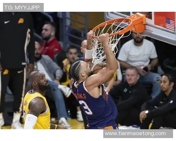 鲍威尔:狄龙的小动作我无视,但如果挑衅我&是我的底线 鲍威尔:狄龙的小动作我无视,但如果挑衅我&是我的底线